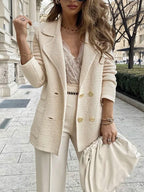 Gebreide blazer voor dames met dubbele knopenrij en reverskraag