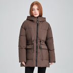 Halflange thermoparka voor dames met tunnelkoord in de taille en capuchon