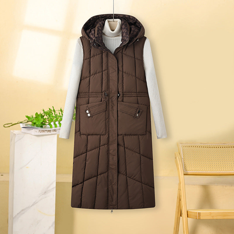 Lange gewatteerde bodywarmer voor dames met capuchon en multifunctionele zakken