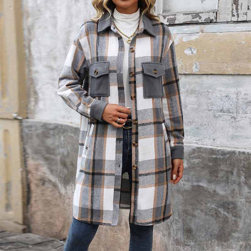 Geruit overshirt voor dames met zakken, knopen en lange mouwen