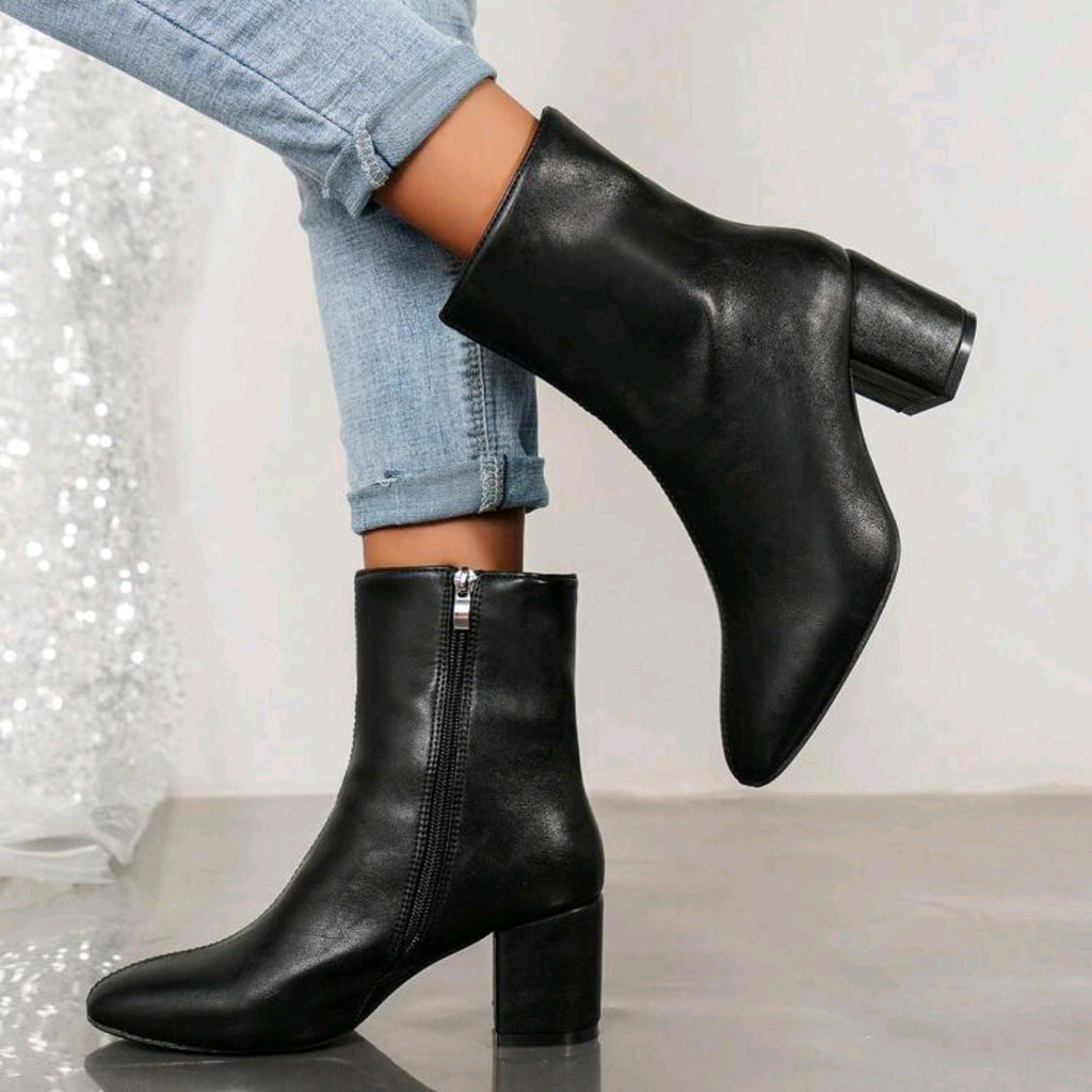 Enkellaarsjes voor dames met blokhak en handige rits