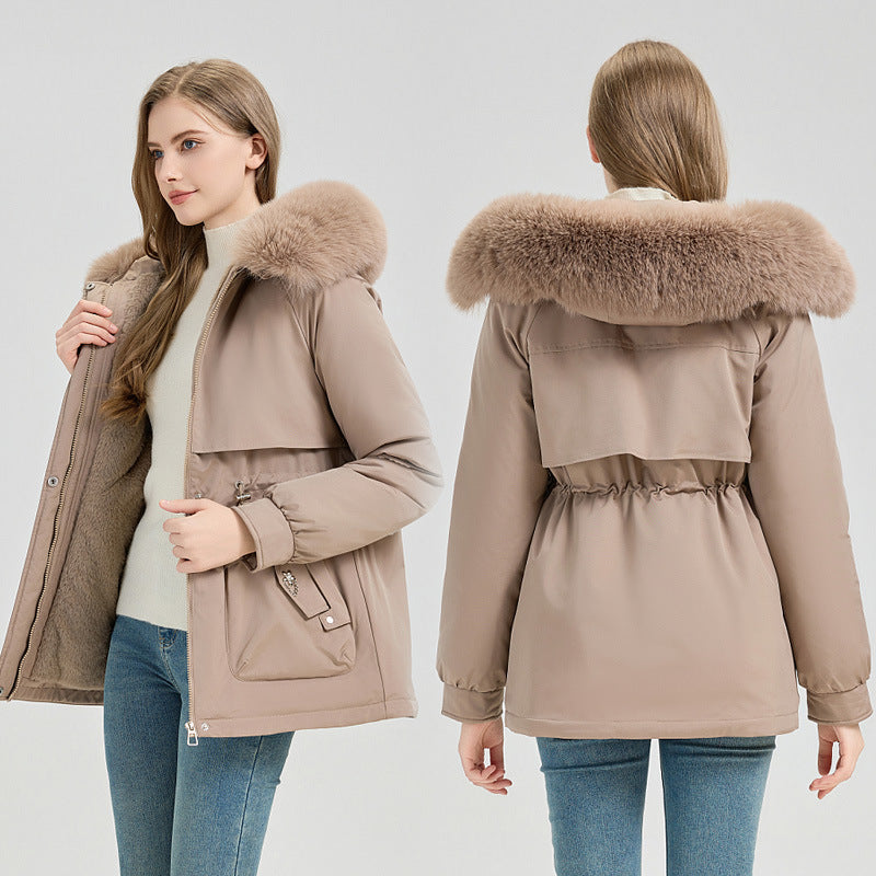 Korte mantel voor dames met capuchon van imitatiebont en koord in de taille