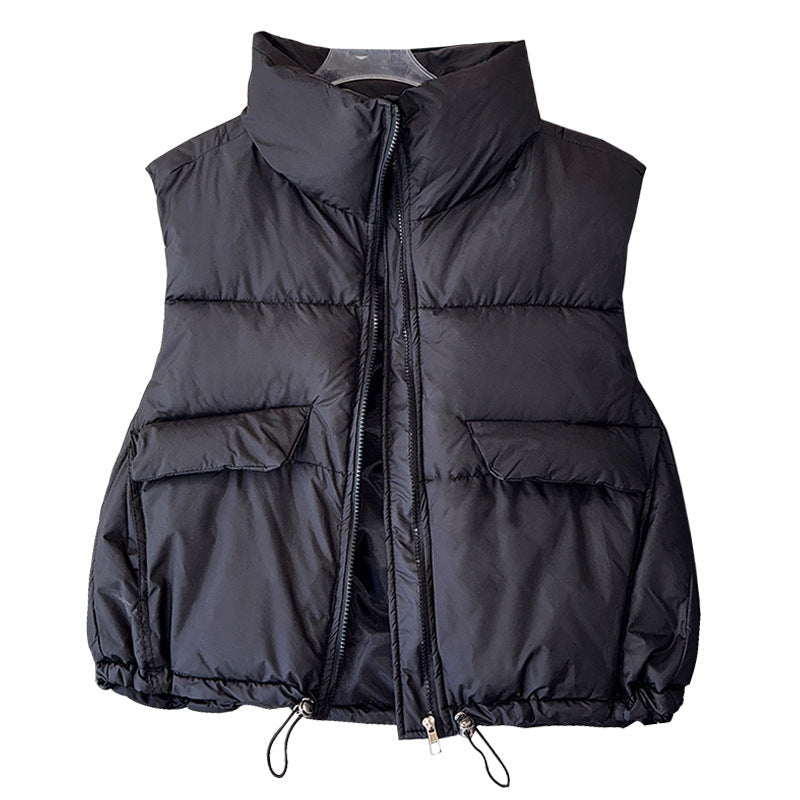 Korte gewatteerde bodywarmer voor dames met opstaande kraag en koord in de zoom