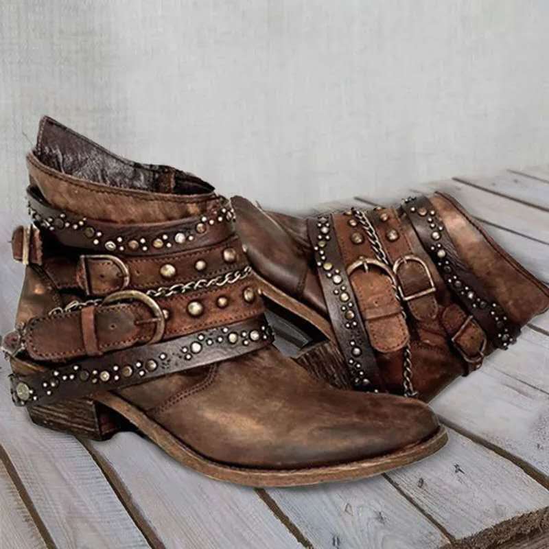 Enkellaarsjes voor dames in westernstijl met gespbandjes en kettinkjes