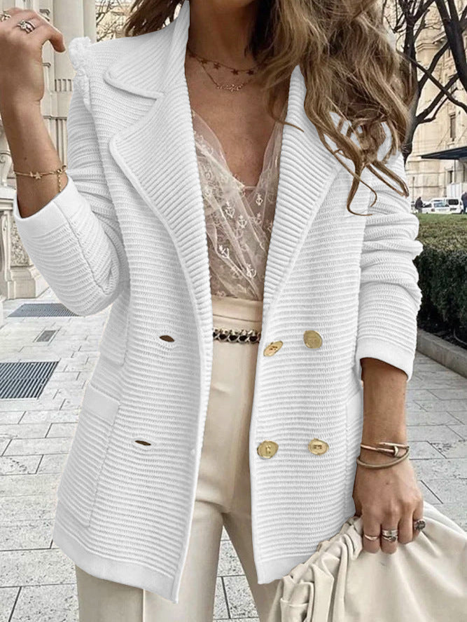 Gebreide blazer voor dames met dubbele knopenrij en reverskraag