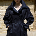 Oversized trenchcoat voor dames met stormflap en afneembare strikceintuur