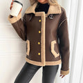 Teddyjas voor dames met knoopsluiting en zijzakken