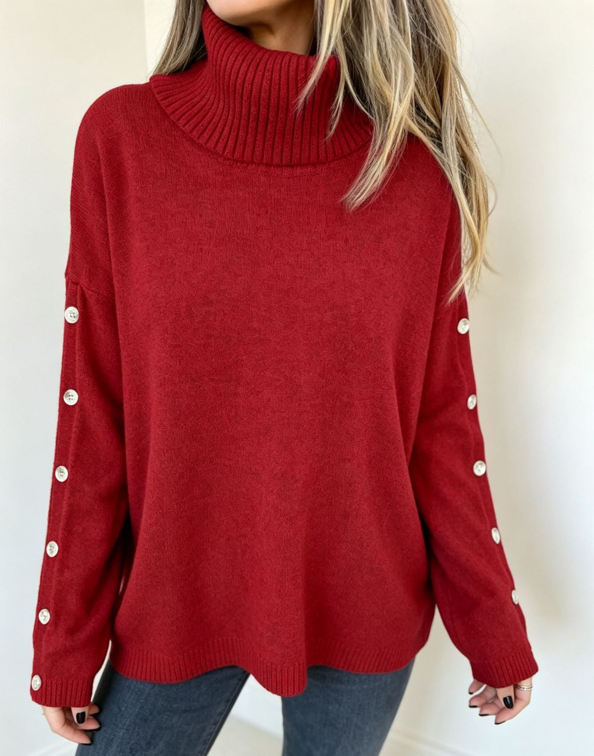 Mara | Oversized coltrui voor dames met lange mouwen en knopen