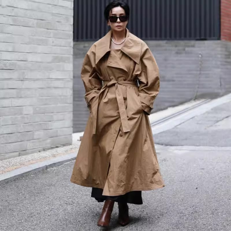 Oversized trenchcoat voor dames met watervalkraag en strikceintuur