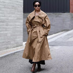 Oversized trenchcoat voor dames met watervalkraag en strikceintuur