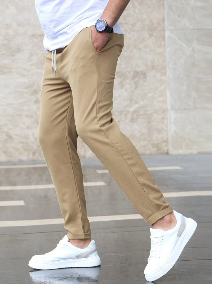 Herrarnas joggingbyxor slim fit – Sportigt eleganta fritidsbyxor för vardag & streetwear