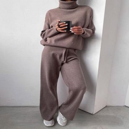 Completo due pezzi in maglia da donna con collo alto – Abbigliamento lounge e outfit per il tempo libero