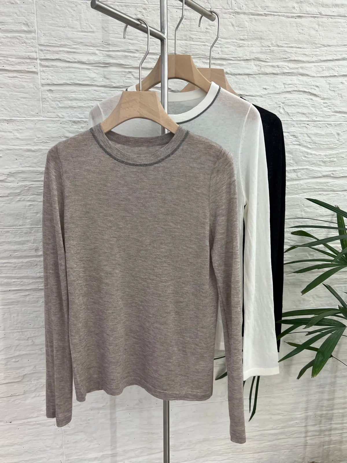 T-shirt en maille fine à manches longues pour femme, col rond