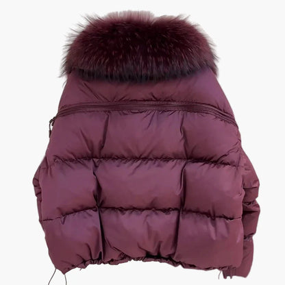 Giacca invernale imbottita da donna con cappuccio e lussuoso collo in pelliccia – giacca corta elegante per giornate fredde