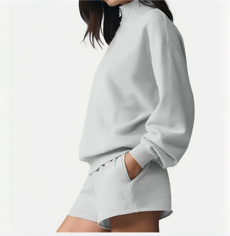 Damen Loungewear Set Hellgrau mit Reißverschluss-Sweatshirt und Shorts