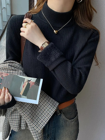 Damen Rollkragenpullover Gerippt mit Plüschärmeln Beige