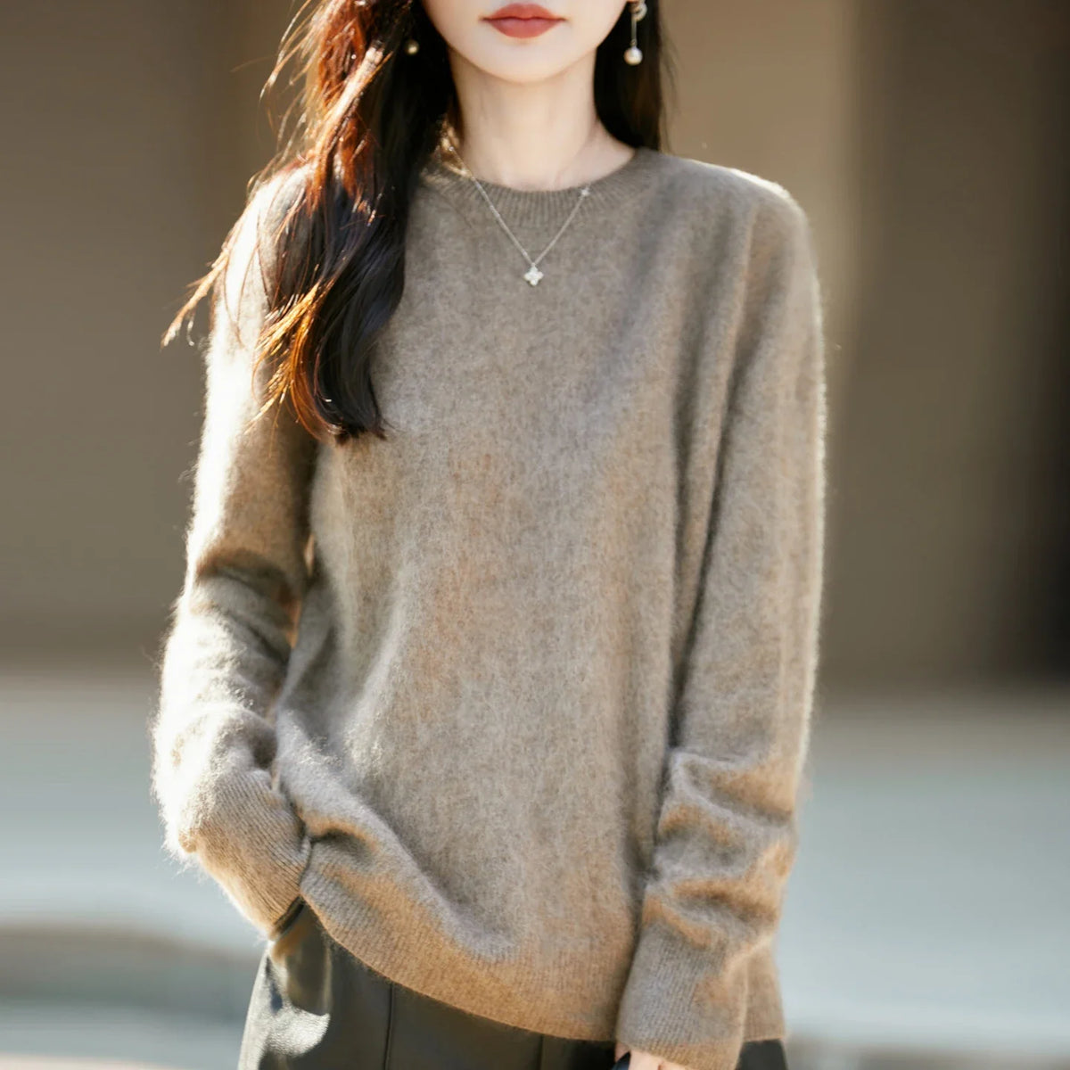 Pullover da donna in maglia, a girocollo, a maniche lunghe, morbido