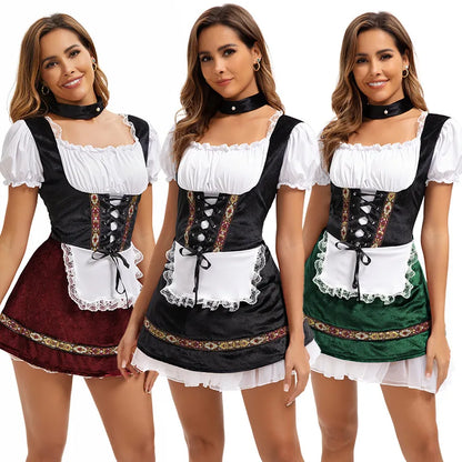 Damekostyme med dirndl, forkle og choker