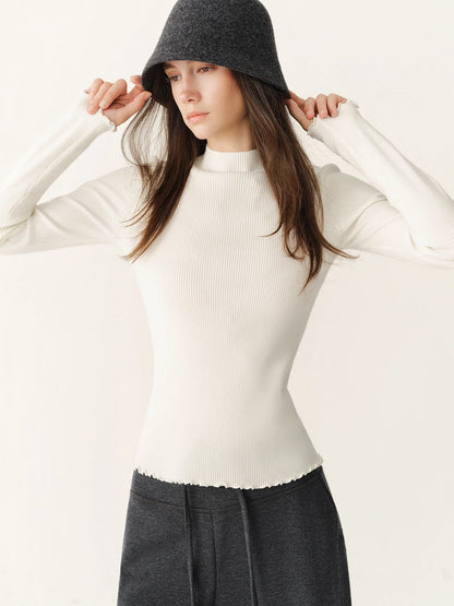 Geripptes Damen Langarmshirt mit Stehkragen und Wellenkanten
