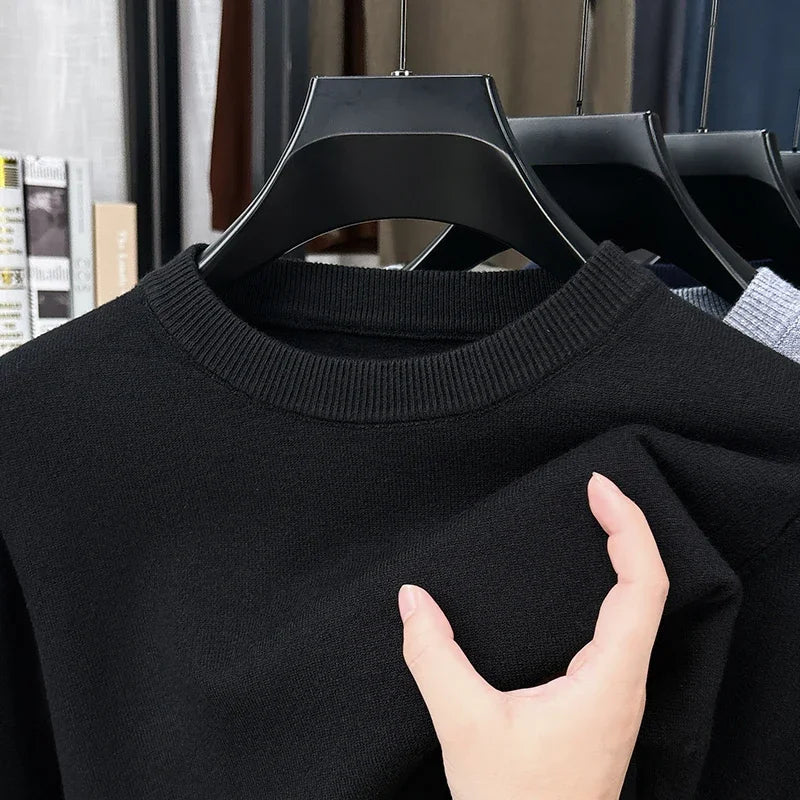 Uniseksowy sweter z dzianiny z długim rękawem i okrągłym dekoltem, beżowy