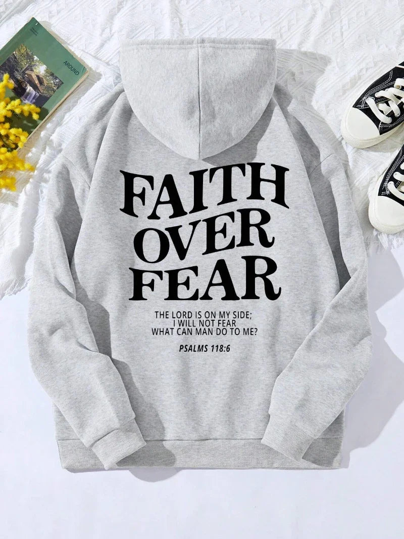 Hættetrøje med teksten "Faith Over Fear" til damer