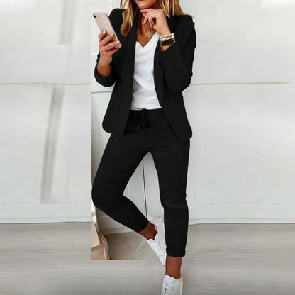 Anna – To-delt Damekontoroutfit