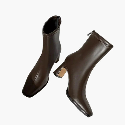 Damskor med blockklack och modern design – Eleganta boots för vardag och kontor