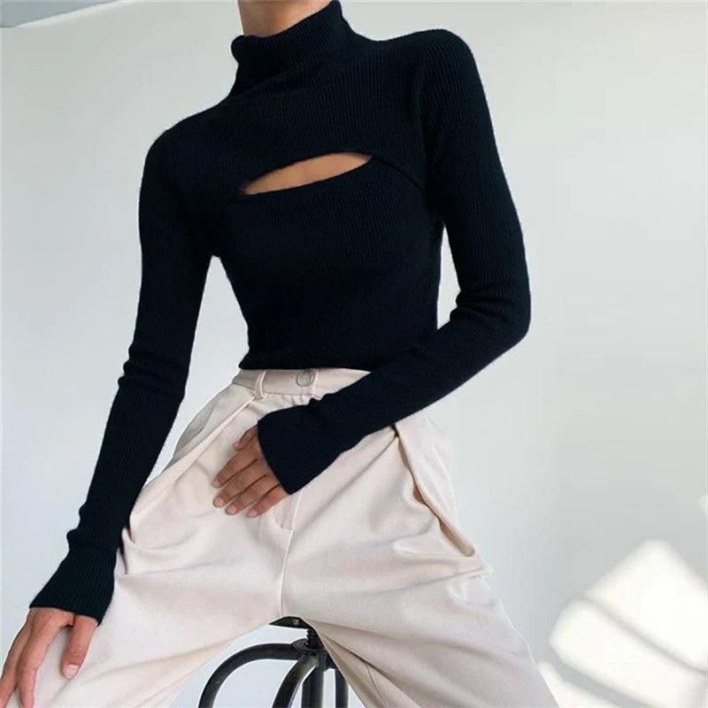 Geripptes Damen Langarm-Top mit Rollkragen und Brust-Cutout Schwarz