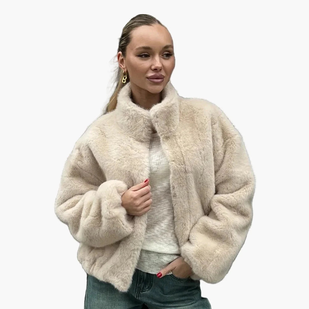 Damen Kurzjacke im Trend-Look – Modernes Fashion-Statement für Herbst und Winter