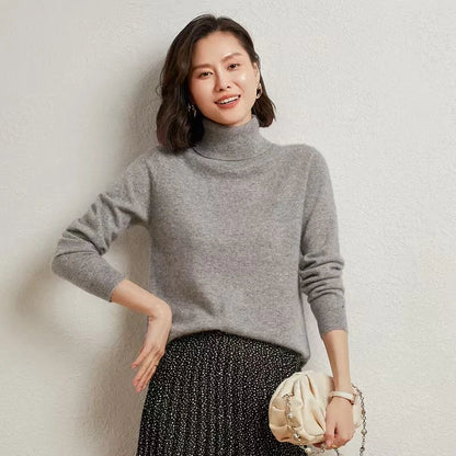 Maglione dolcevita da donna con maniche lunghe in materiale morbido