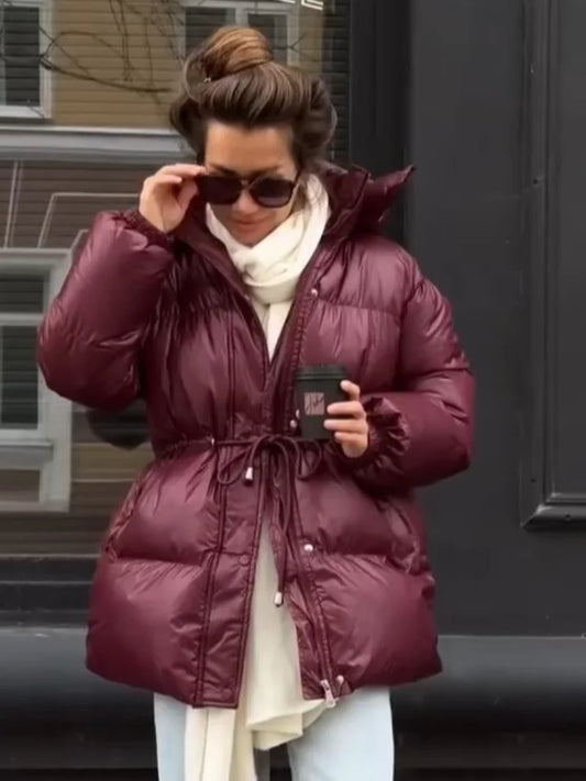 Damen Steppjacke mit Taillengürtel und hohem Kragen