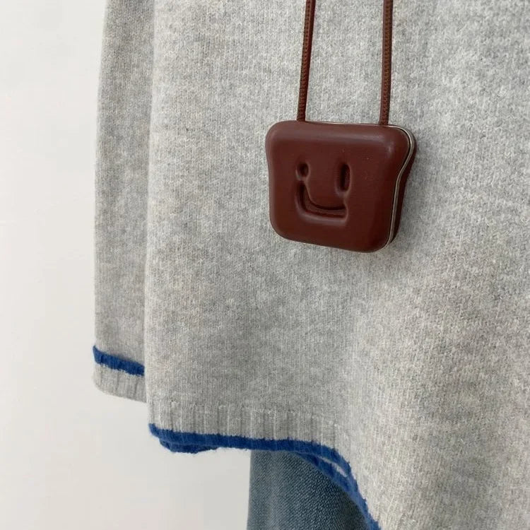 Damski sweter w casualowym stylu z kontrastowymi detalami i okrągłym dekoltem – idealny na co dzień