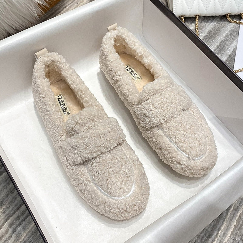 Pantofole Morbide da Donna in Stile Loafer – Comodi Slipper da Interno per Serate Rilassanti