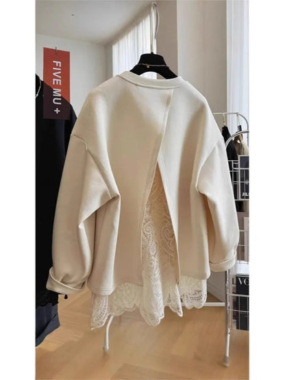 Sudadera de mujer con encaje superpuesto y espalda abierta - negra o crema