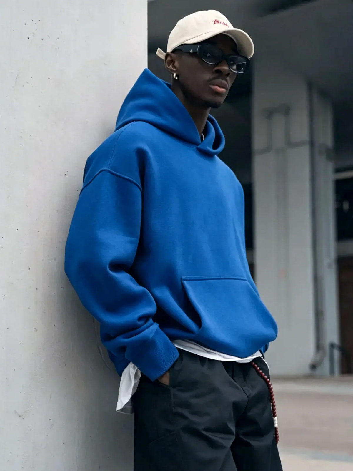 Unisex Kapuzenpullover Oversize Basic Hoodie mit Kängurutasche