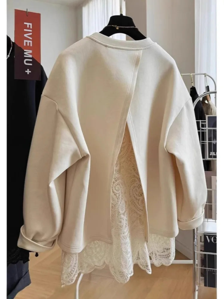 Sudadera de mujer con encaje superpuesto y espalda abierta - negra o crema