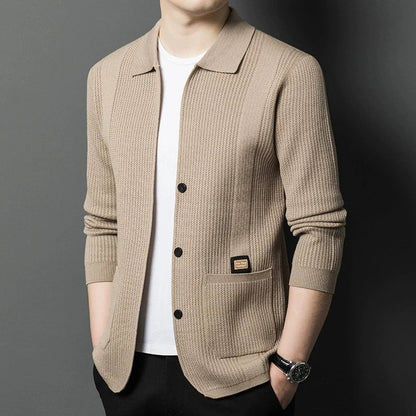 Herren Strickjacke Beige mit Reverskragen Knöpfen & Taschen