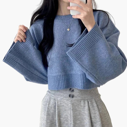 Damcroppad stickad tröja med vida ärmar – Modernt fritidsoutfit