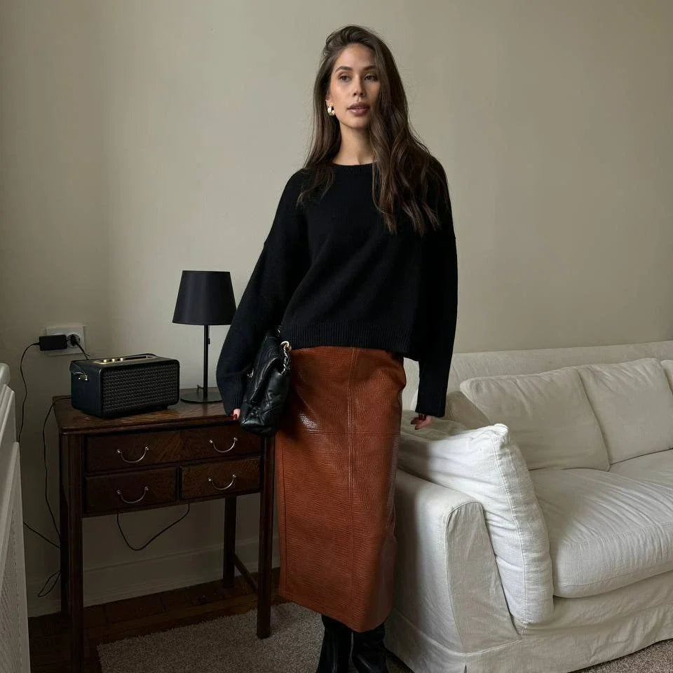 Damestrikpullover med rund hals, lange ærmer, oversize