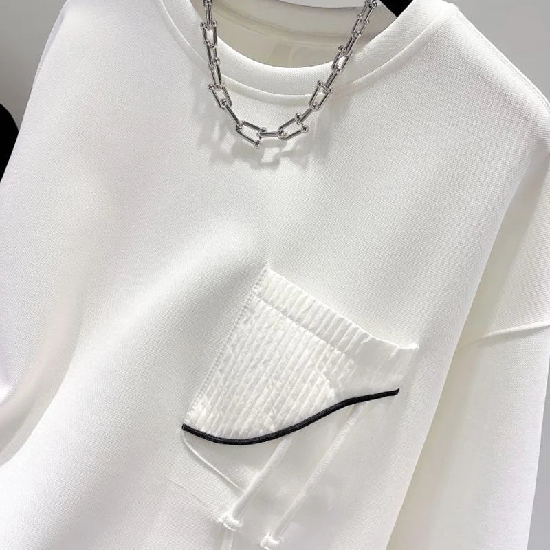 Unisex Pullover mit Rundhalsausschnitt, Asymmetrischer Saum & Brusttasche, Langarm Sweatshirt für Damen und Herren