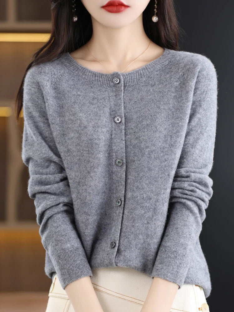 Damen Strickjacke mit Rundhalsausschnitt, Knopfleiste und langen Ärmeln, meliert grau