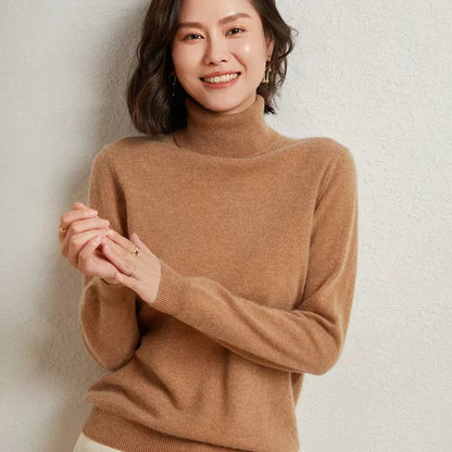 Maglione dolcevita da donna con maniche lunghe in materiale morbido