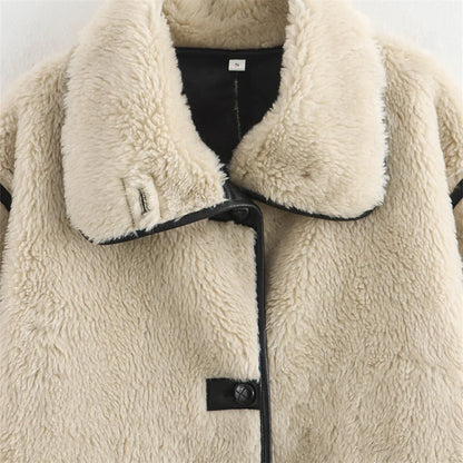 Dame Trendy Kort Jakke i Oversized-look til efterår og vinter – Moderigtig fritidsjakke med bred krave