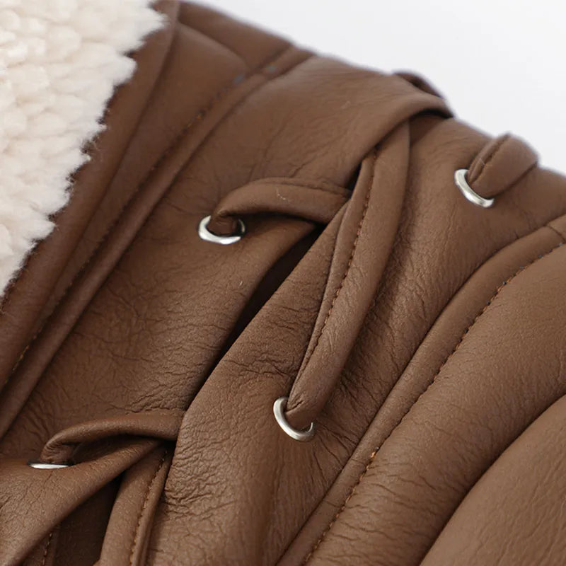 Dames Elegante Korte Jas met Riem en Teddykraag voor Herfst en Winter