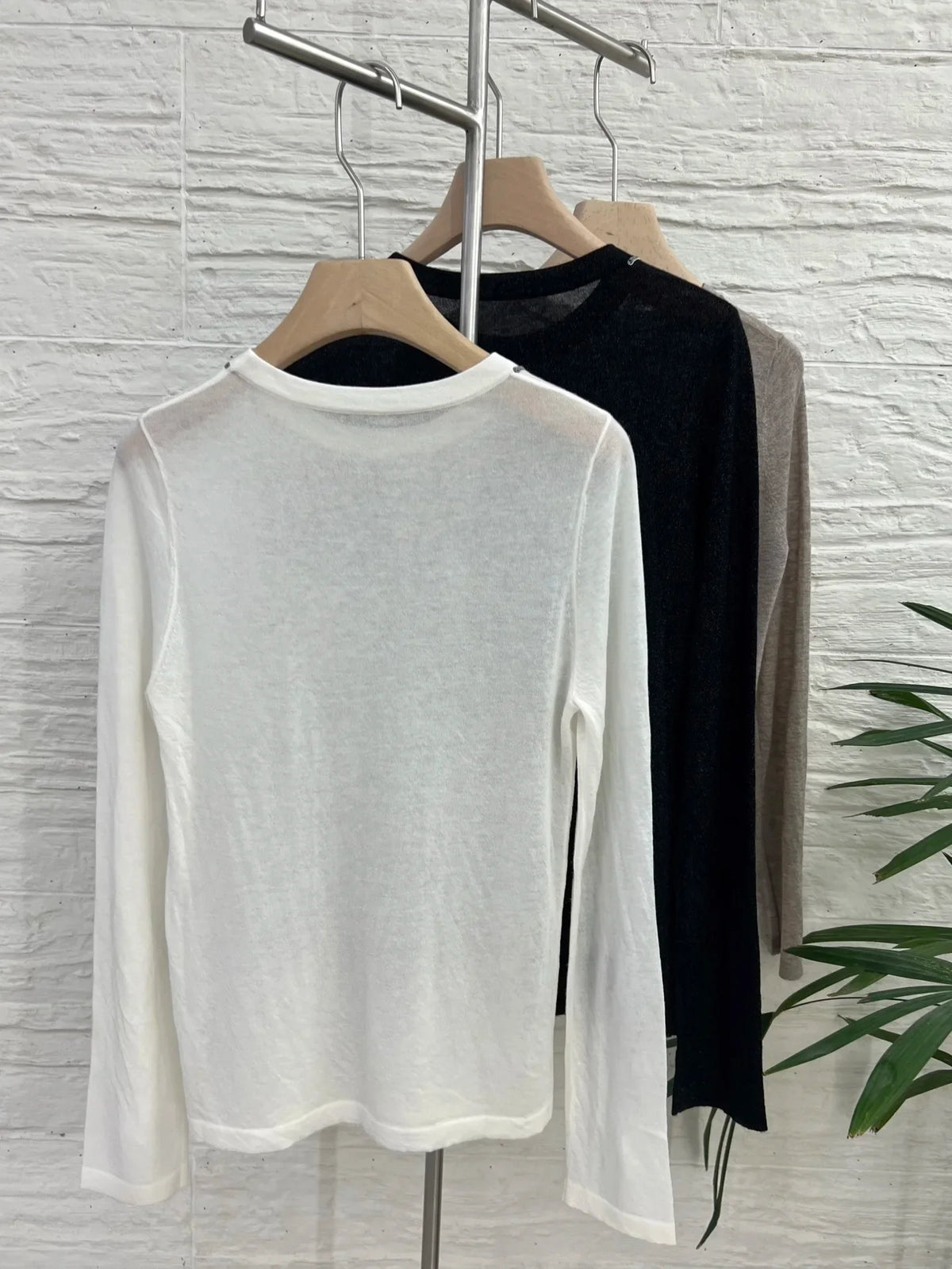 T-shirt en maille fine à manches longues pour femme, col rond