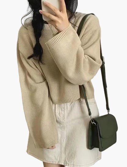 Damcroppad stickad tröja med vida ärmar – Modernt fritidsoutfit