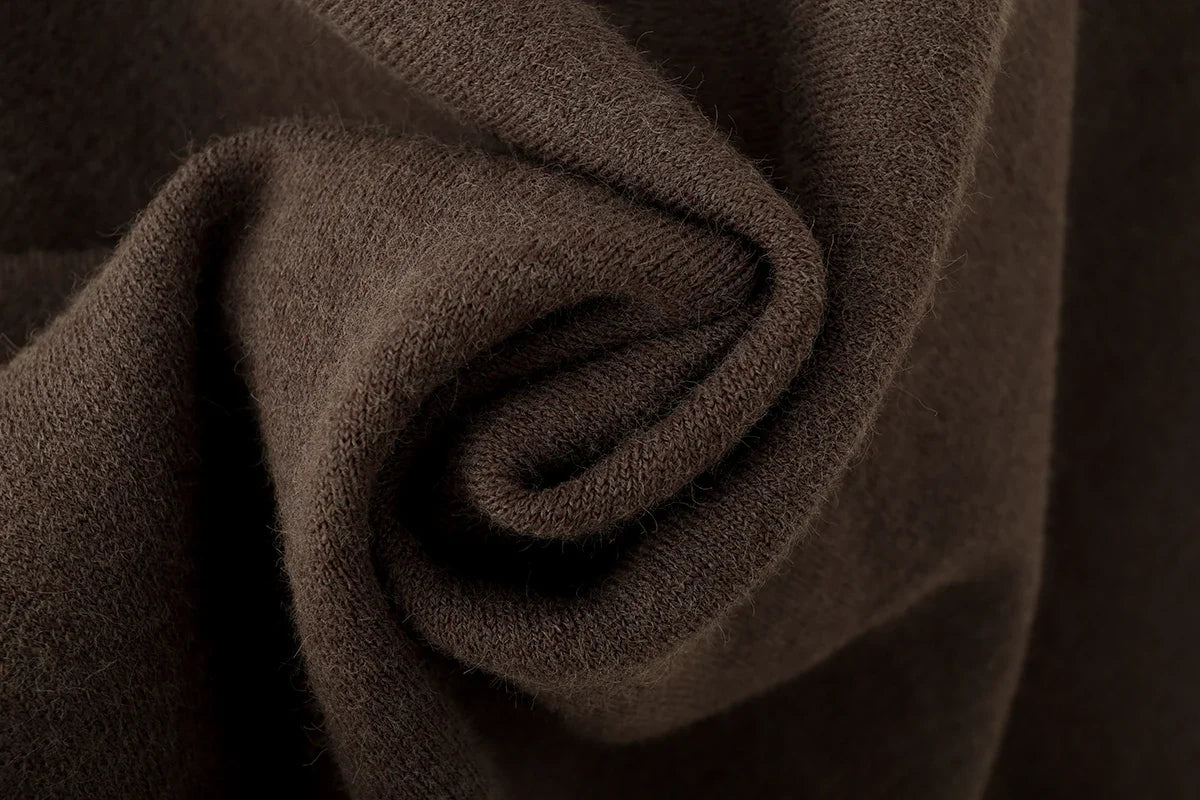 Damen Poncho Pullover V-Ausschnitt Weiches Material in Braun und Schwarz