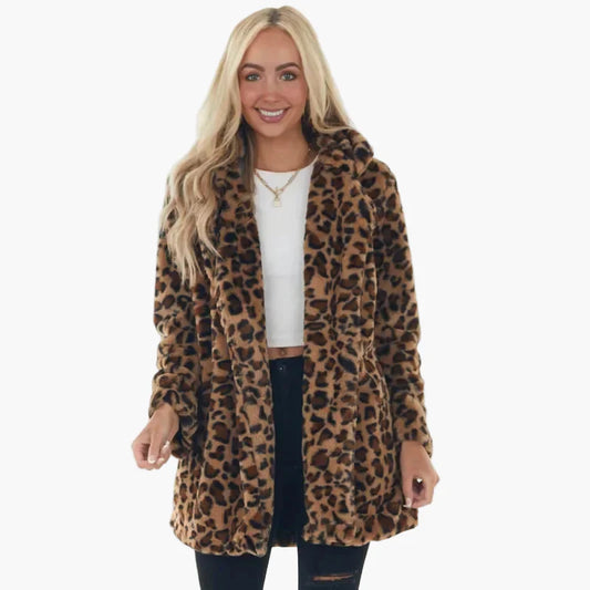 Dame frakke i trendy leopardmønster – Stilfuld vinterfrakke til hverdag og udgang