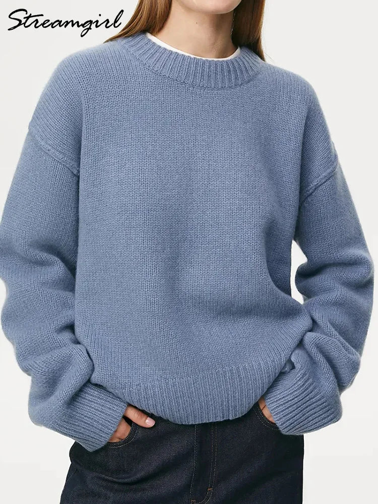 Damski oversize'owy dzianinowy sweter z okrągłym dekoltem i długim rękawem, luźny krój