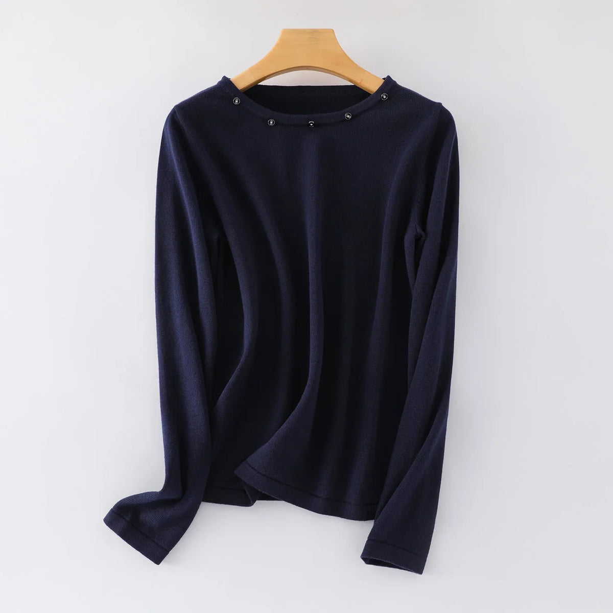 Damen Langarmshirt Rundhals mit Zierknöpfen